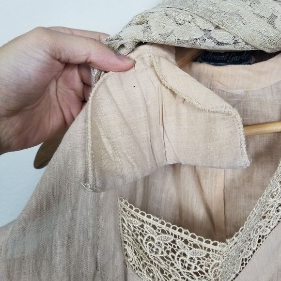 Avant Garde VTG 80s Bohemian Cottage Floral Lace Beige Flowy Rayon Dress Size M - Picture 13 of 16